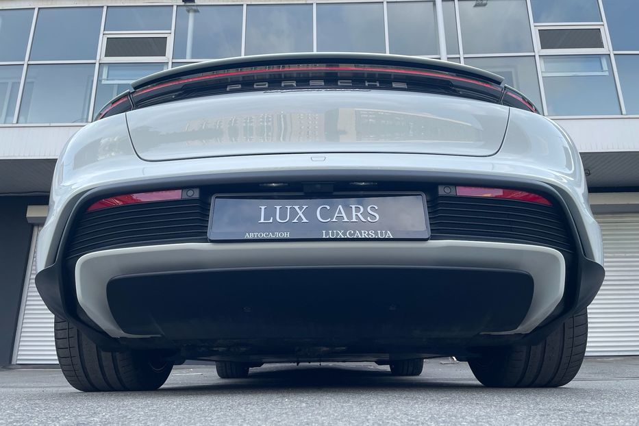 Продам Porsche Taycan Turbo 2020 года в Киеве
