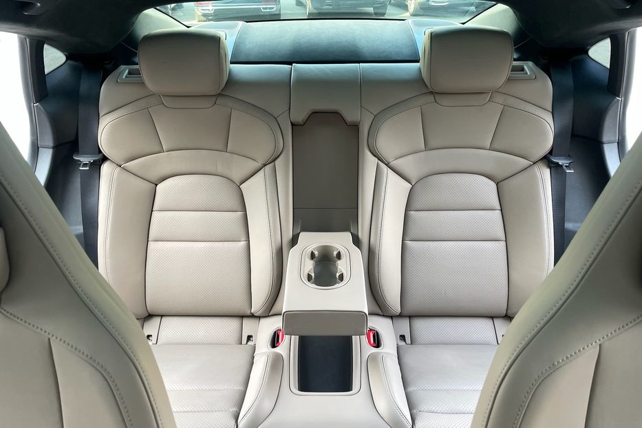 Продам Porsche Taycan Turbo 2020 года в Киеве
