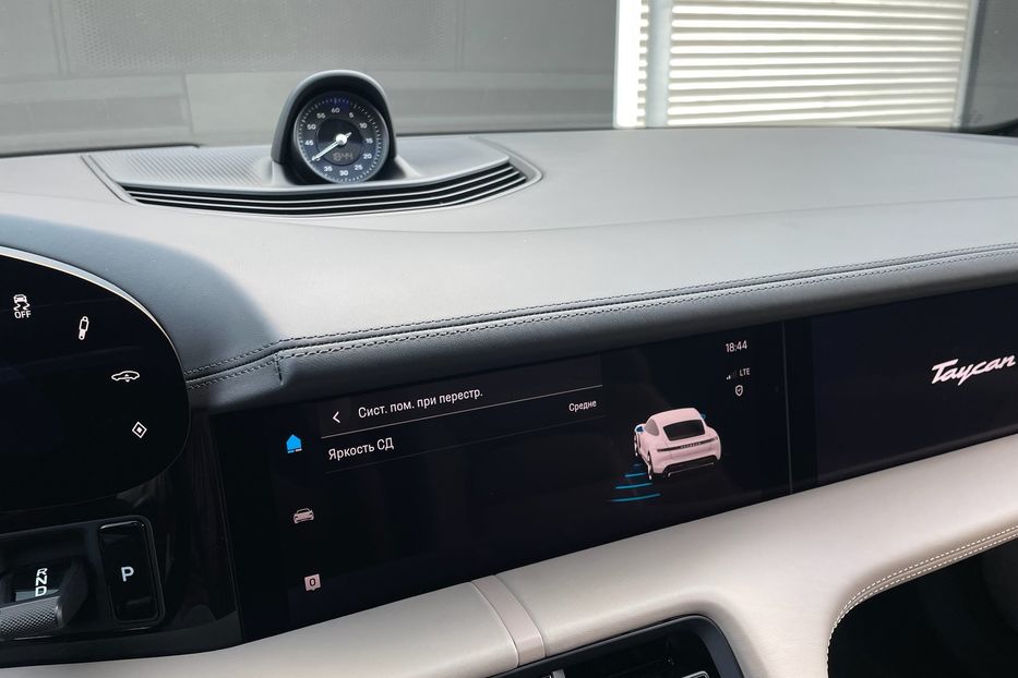 Продам Porsche Taycan Turbo 2020 года в Киеве