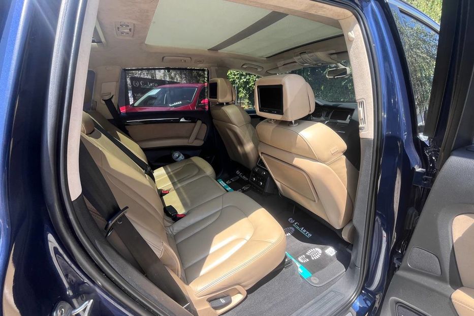 Продам Audi Q7 2013 года в Черновцах