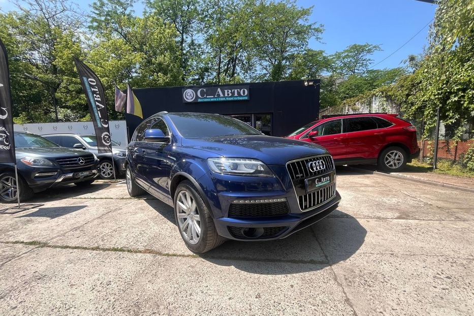 Продам Audi Q7 2013 года в Черновцах