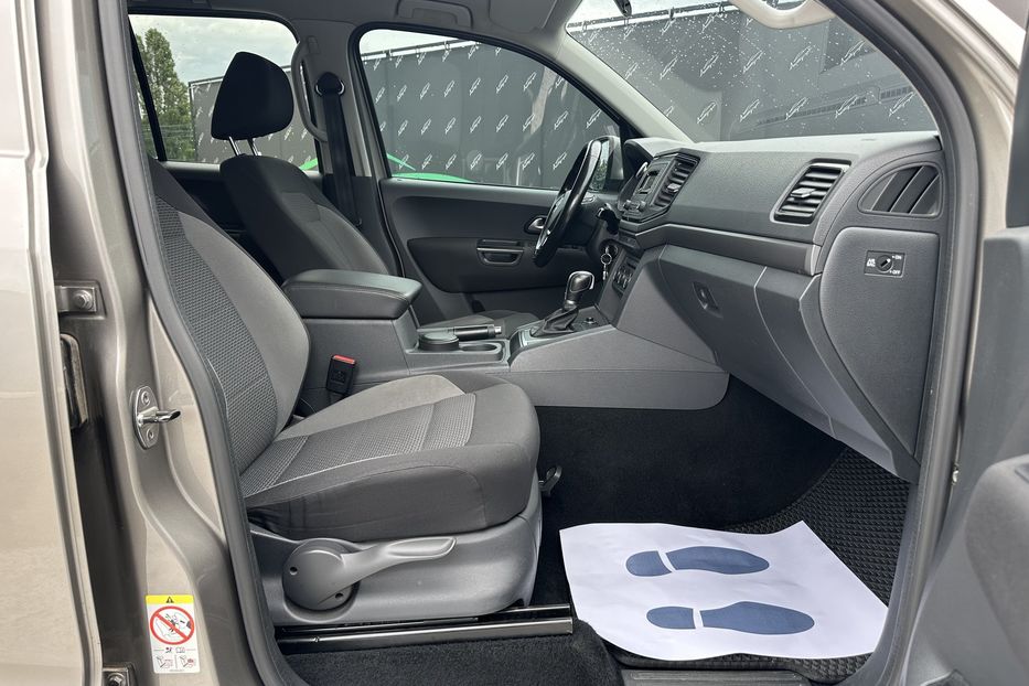 Продам Volkswagen Amarok DoubleCab  2016 года в Киеве