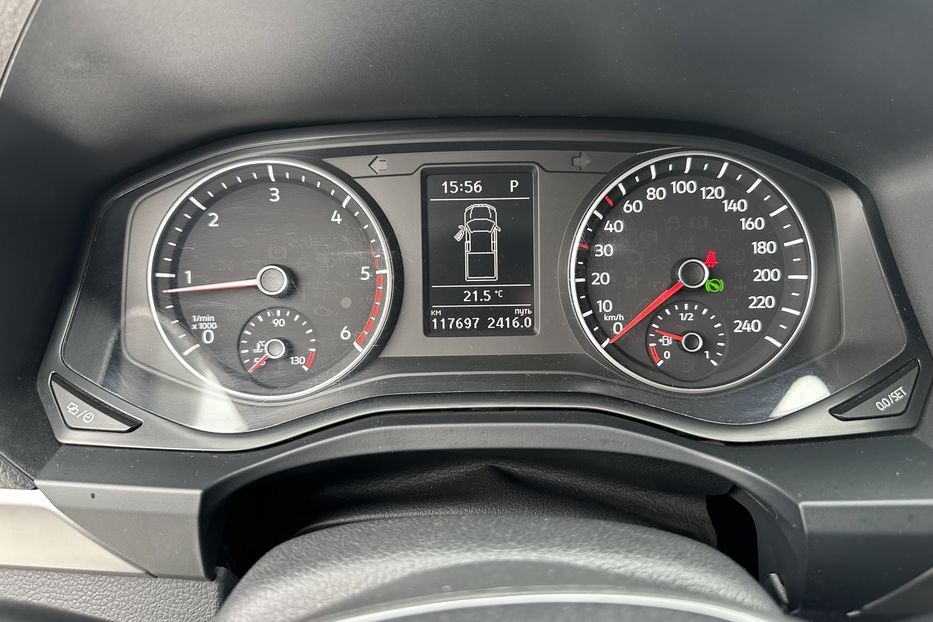 Продам Volkswagen Amarok DoubleCab  2016 года в Киеве