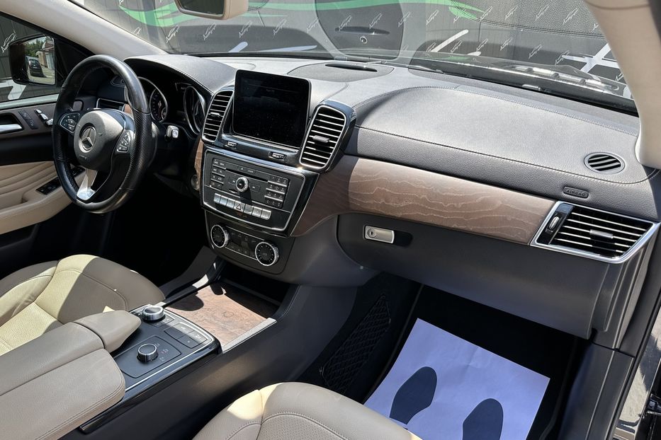 Продам Mercedes-Benz GLE-Class 350d 4matic 2018 года в Киеве