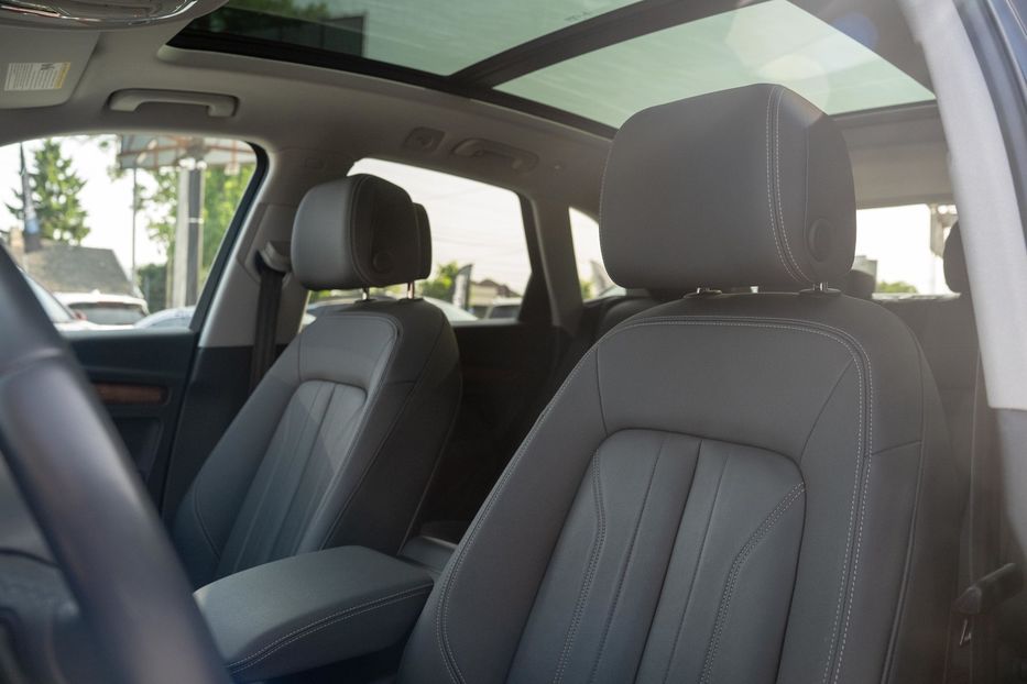 Продам Audi Q5 Premium Plus 2021 года в Черновцах