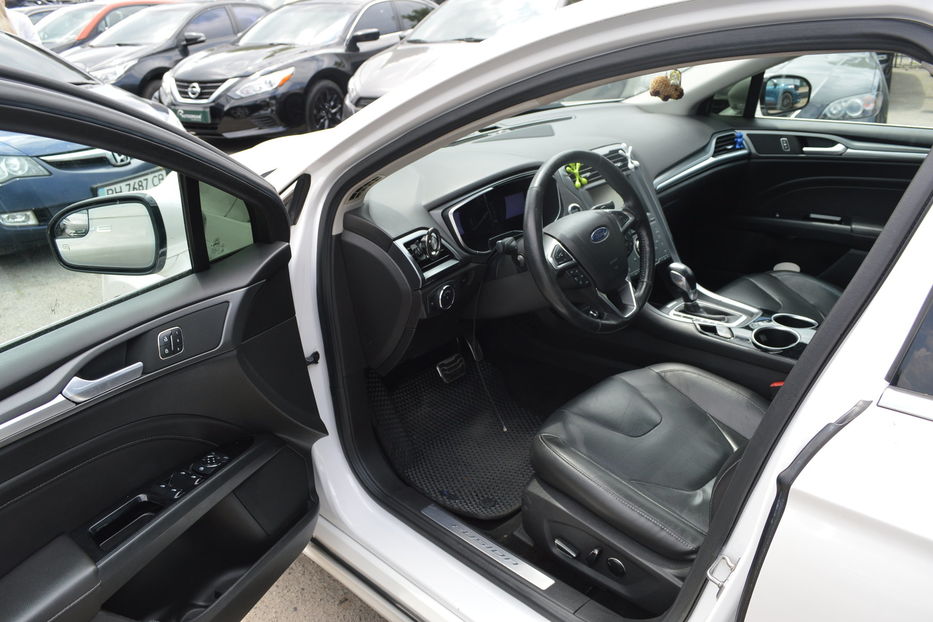 Продам Ford Fusion Titanium 2013 года в Одессе