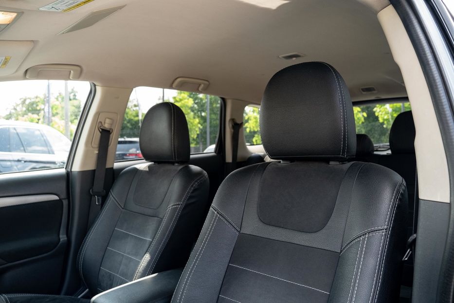 Продам Mitsubishi Outlander ES 2017 года в Черновцах