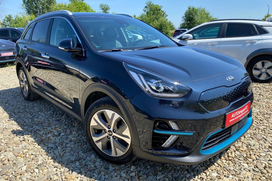 Продам Kia Niro 64 kWh Макс. комплектація 2021 года в Львове