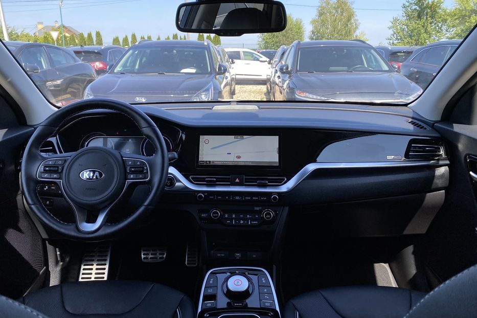 Продам Kia Niro 64 kWh Макс. комплектація 2021 года в Львове