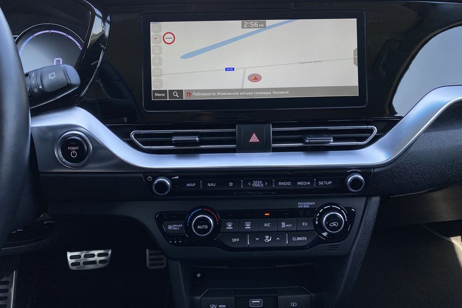 Продам Kia Niro 64 kWh Макс. комплектація 2021 года в Львове
