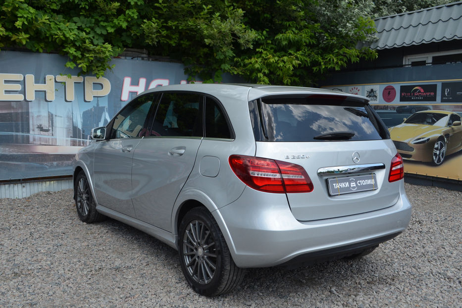 Продам Mercedes-Benz B-Class 2015 года в Киеве