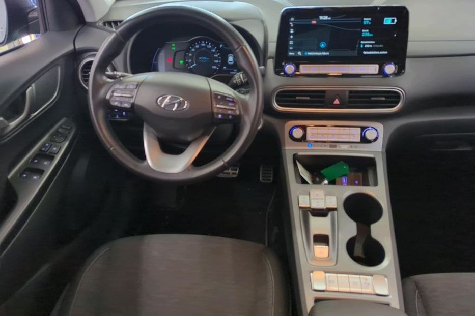 Продам Hyundai Kona 64квт Fashion в дорозі 2020 года в Львове