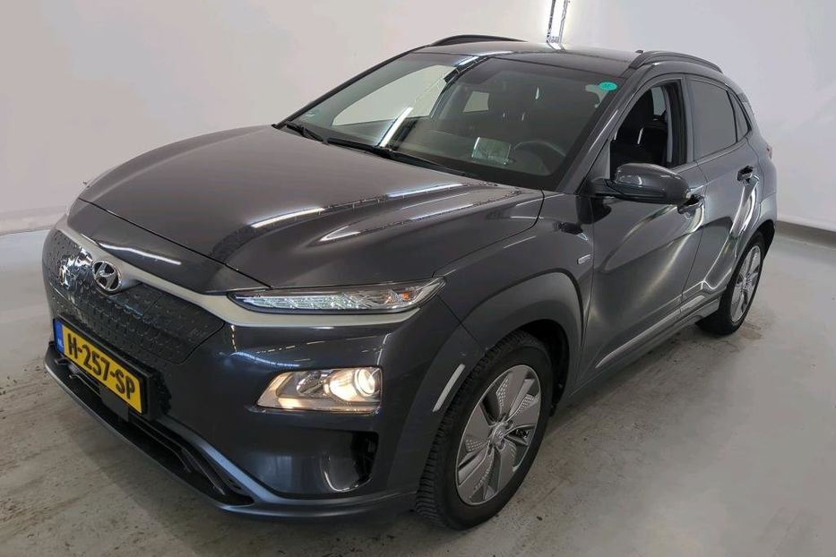 Продам Hyundai Kona 64квт Fashion в дорозі 2020 года в Львове