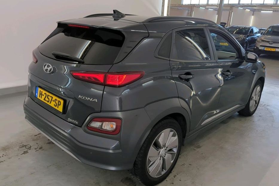 Продам Hyundai Kona 64квт Fashion в дорозі 2020 года в Львове