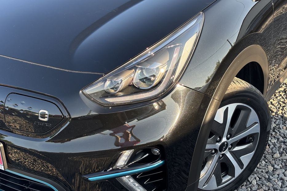 Продам Kia Niro 64квт Prestige  2022 года в Львове