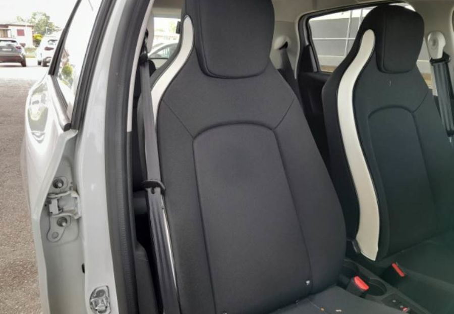 Продам Renault Zoe 51квт в дорозі 2020 года в Львове