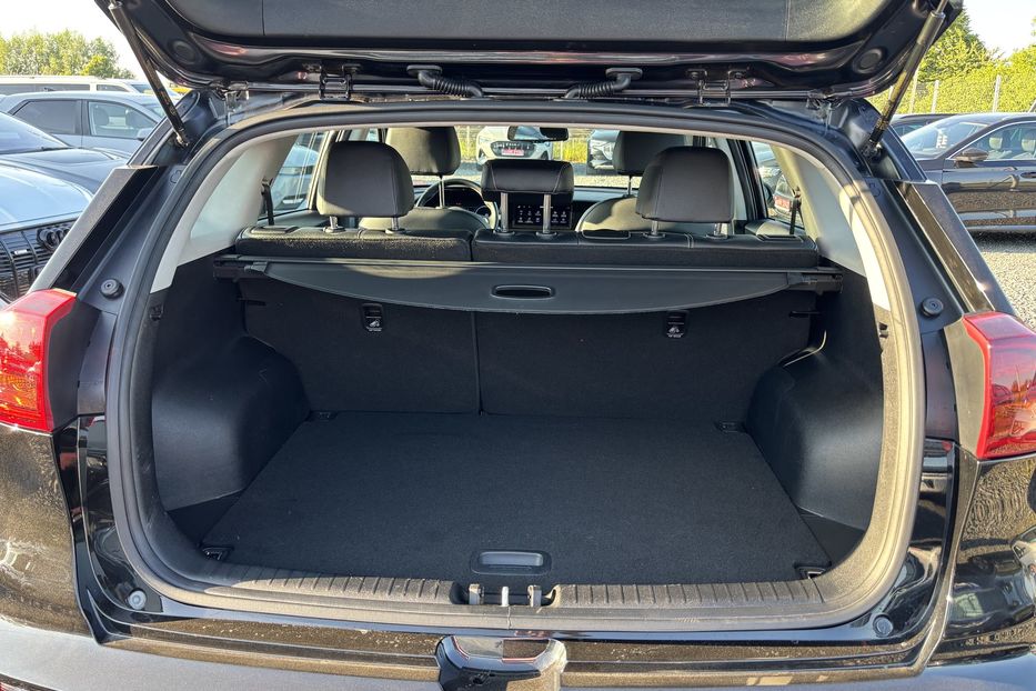 Продам Kia Niro 64квт Prestige  2022 года в Львове