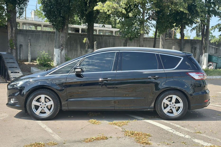 Продам Ford S-Max 2015 года в Киеве