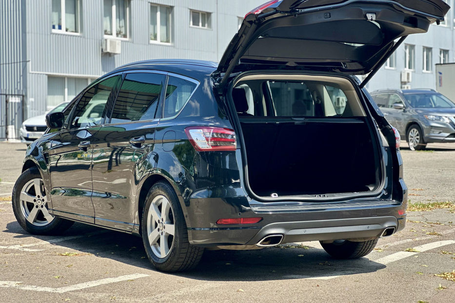 Продам Ford S-Max 2015 года в Киеве