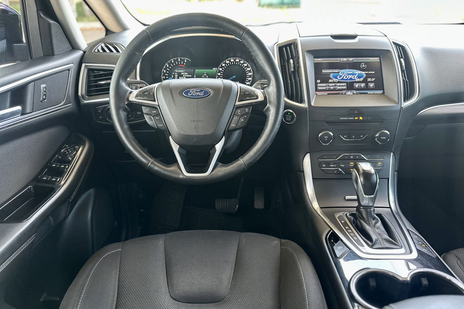 Продам Ford S-Max 2015 года в Киеве