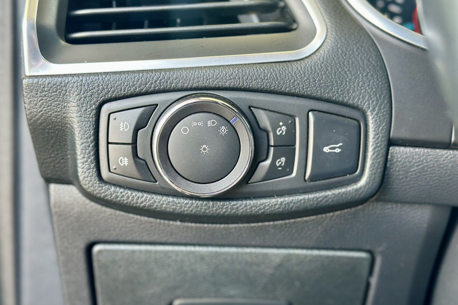 Продам Ford S-Max 2015 года в Киеве