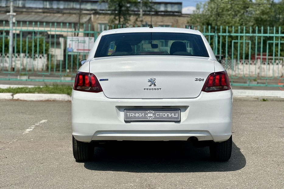 Продам Peugeot 301 2017 года в Киеве