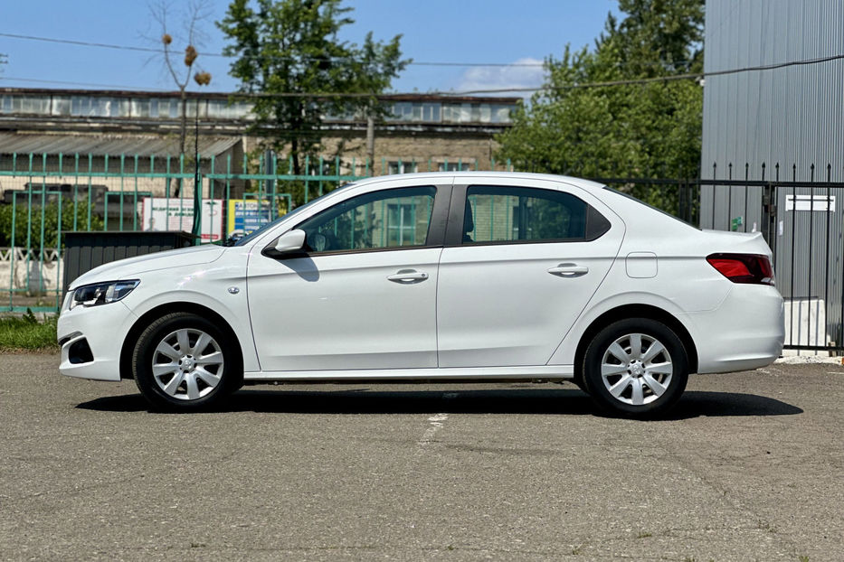Продам Peugeot 301 2017 года в Киеве