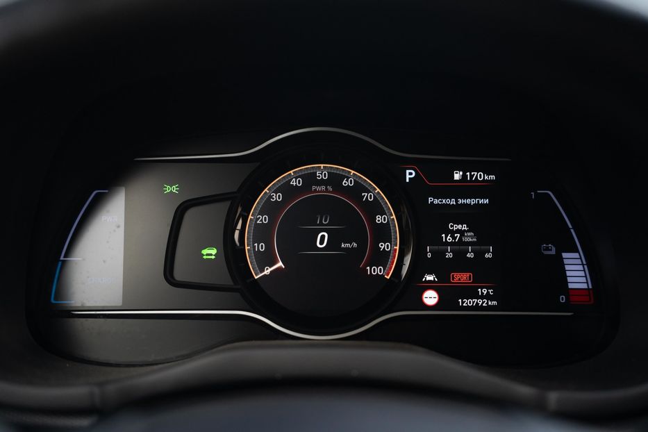 Продам Hyundai Kona Elecric 2019 года в Черновцах