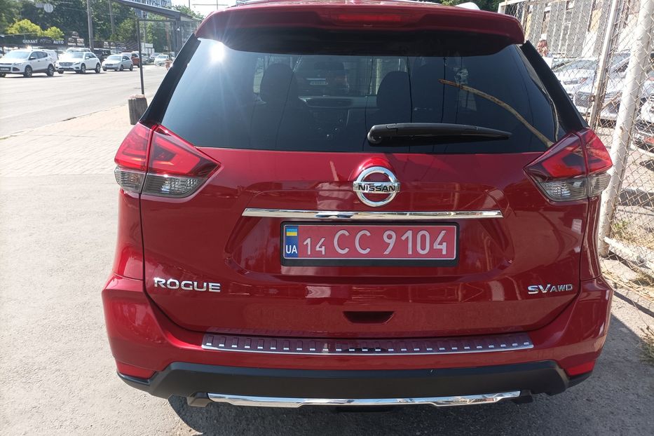 Продам Nissan Rogue sv 2017 года в Одессе