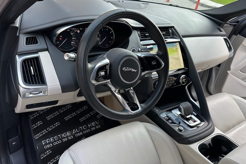 Продам Jaguar E-Pace P200 S 2021 года в Киеве