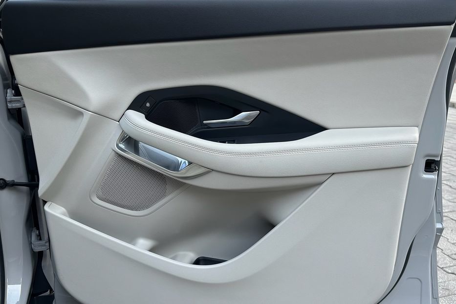 Продам Jaguar E-Pace P200 S 2021 года в Киеве