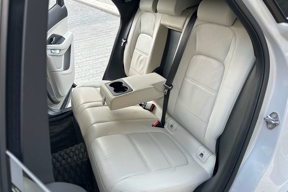 Продам Jaguar E-Pace P200 S 2021 года в Киеве