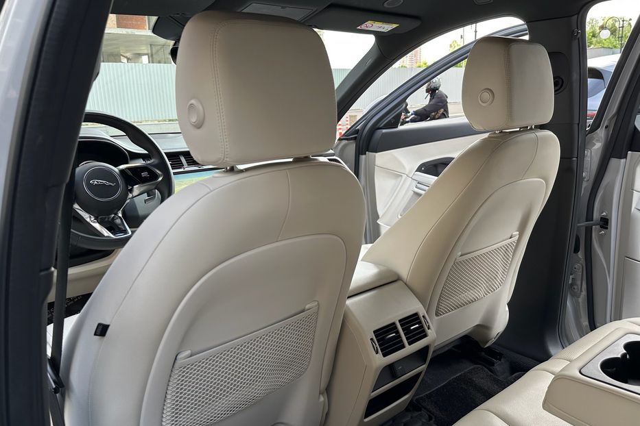 Продам Jaguar E-Pace P200 S 2021 года в Киеве