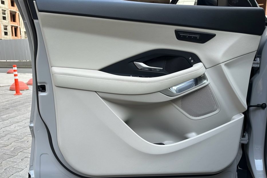 Продам Jaguar E-Pace P200 S 2021 года в Киеве