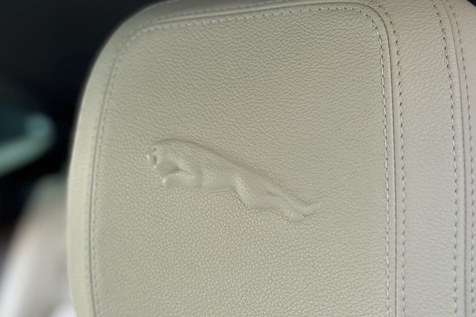 Продам Jaguar E-Pace P200 S 2021 года в Киеве