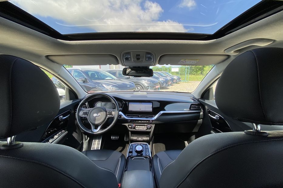 Продам Kia Niro 64ТепловийПдгрівсиідньКермаJBL 2021 года в Львове