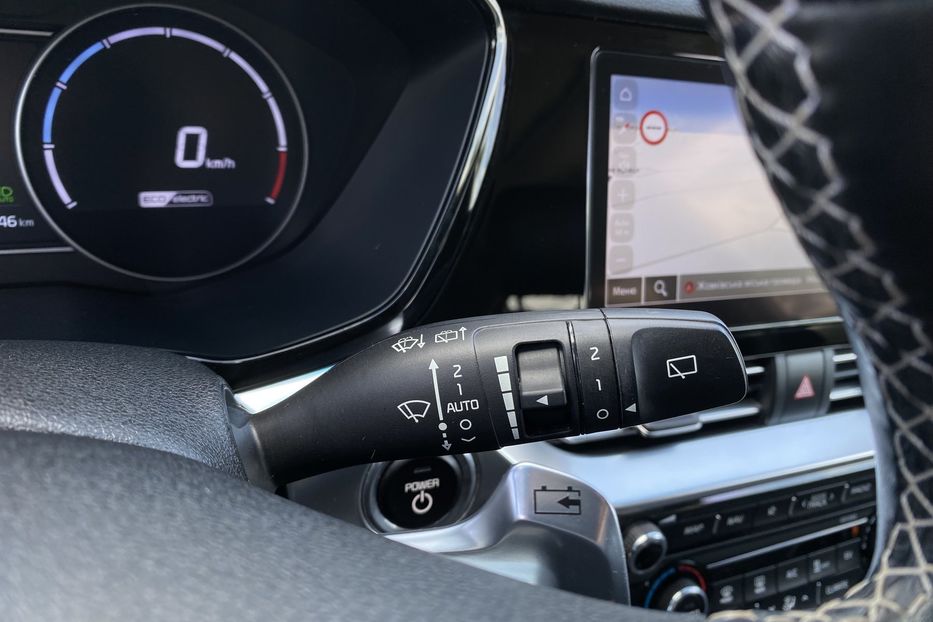 Продам Kia Niro 64ТепловийПдгрівсиідньКермаJBL 2021 года в Львове