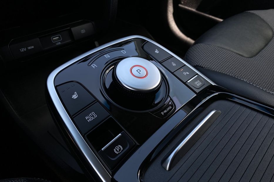 Продам Kia Niro 64ТепловийПдгрівсиідньКермаJBL 2021 года в Львове