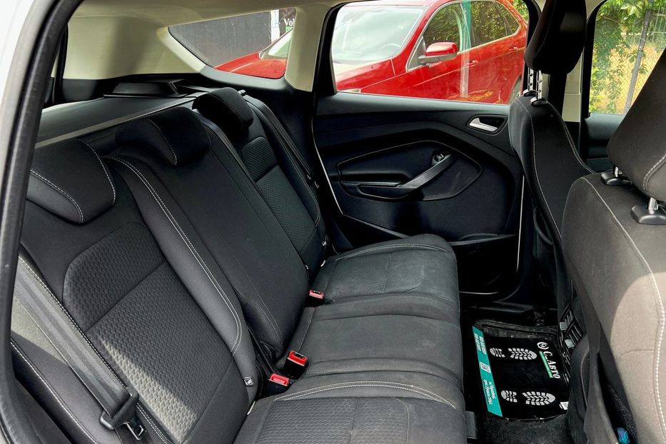 Продам Ford Kuga 2017 года в Черновцах