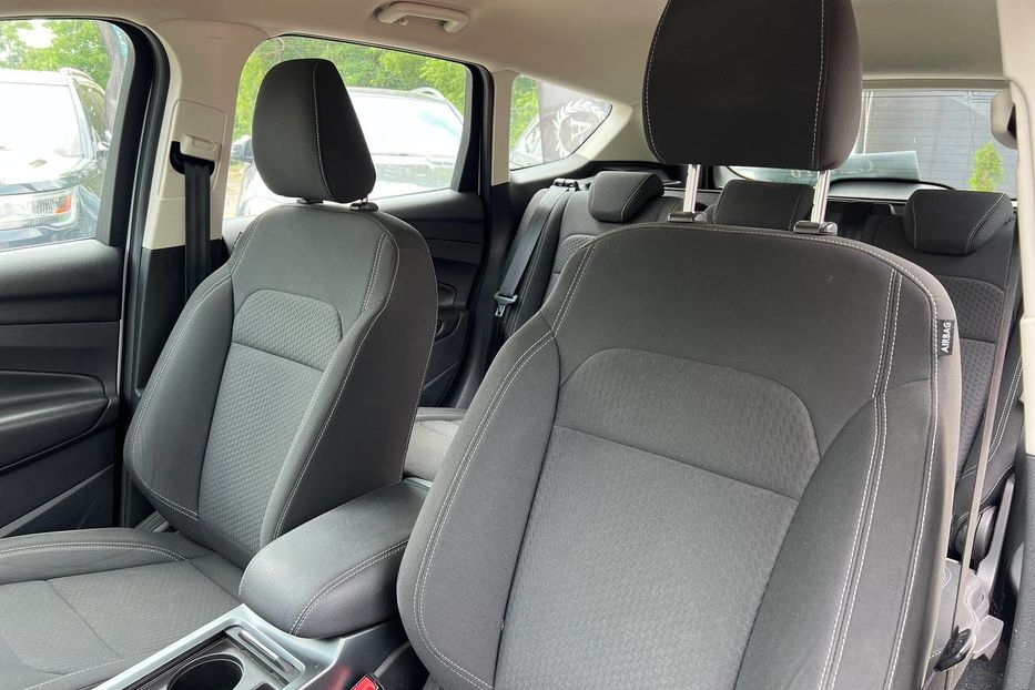 Продам Ford Kuga 2017 года в Черновцах