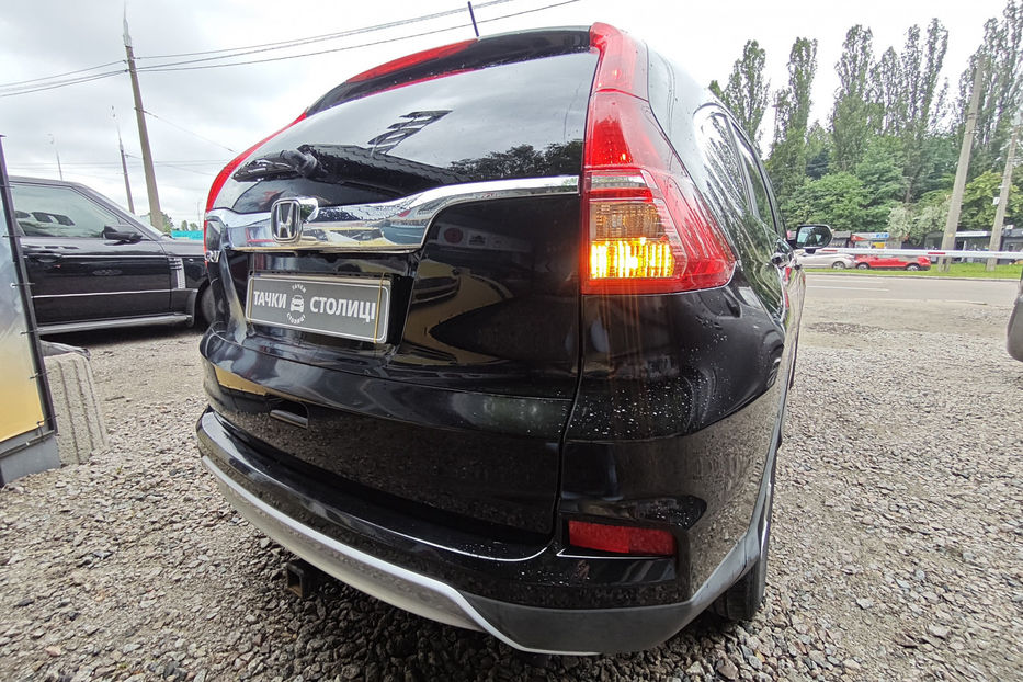 Продам Honda CR-V 2015 года в Киеве
