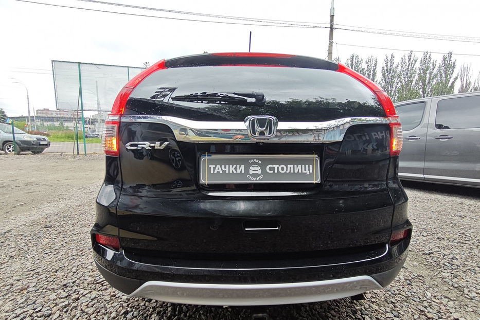 Продам Honda CR-V 2015 года в Киеве
