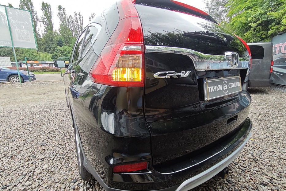 Продам Honda CR-V 2015 года в Киеве
