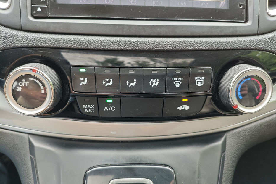 Продам Honda CR-V 2015 года в Киеве