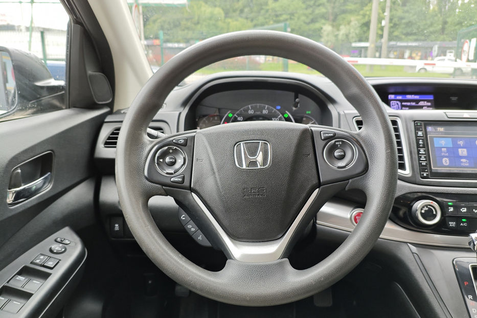 Продам Honda CR-V 2015 года в Киеве