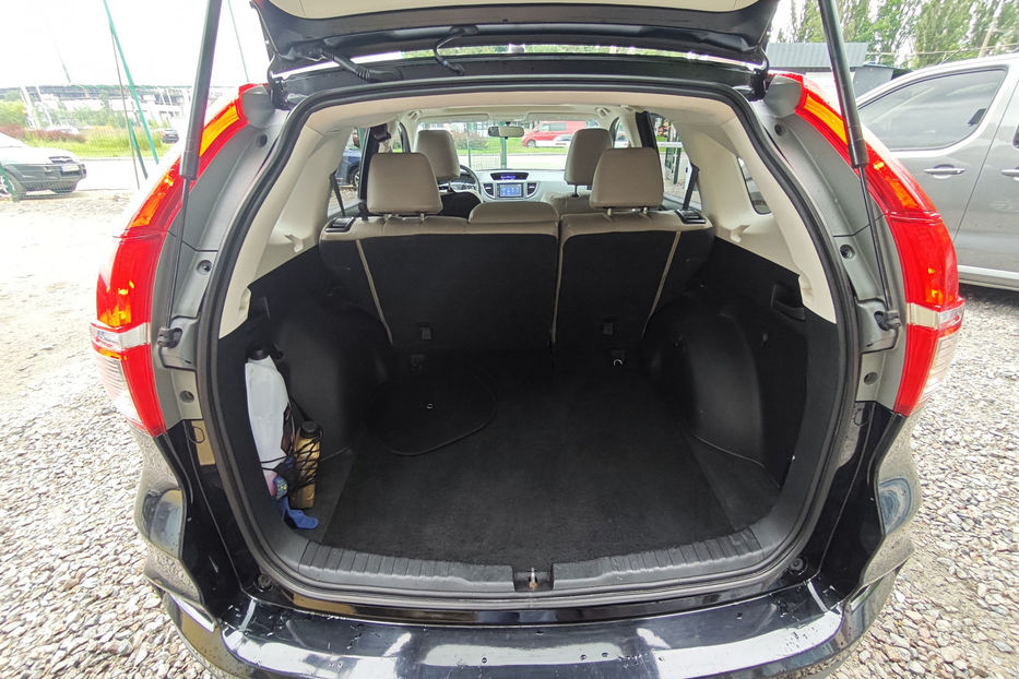 Продам Honda CR-V 2015 года в Киеве