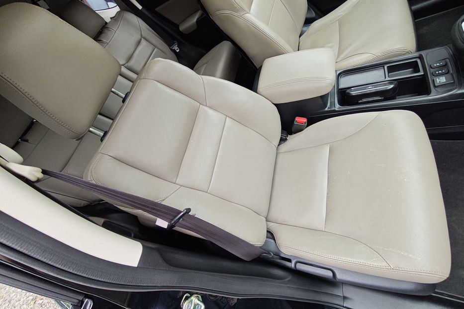 Продам Honda CR-V 2015 года в Киеве
