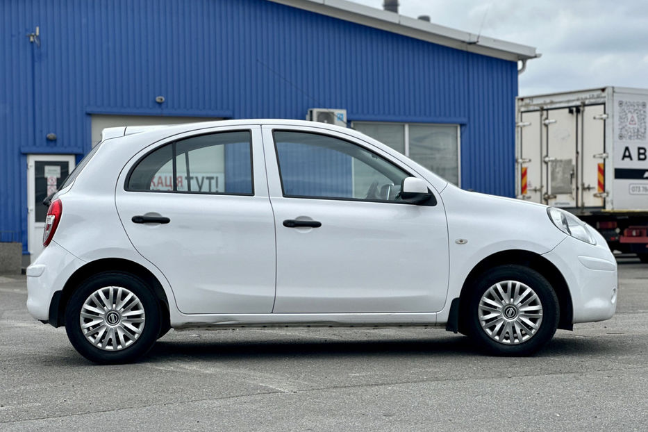 Продам Nissan Micra 2013 года в Киеве