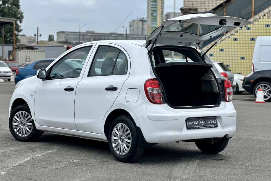 Продам Nissan Micra 2013 года в Киеве