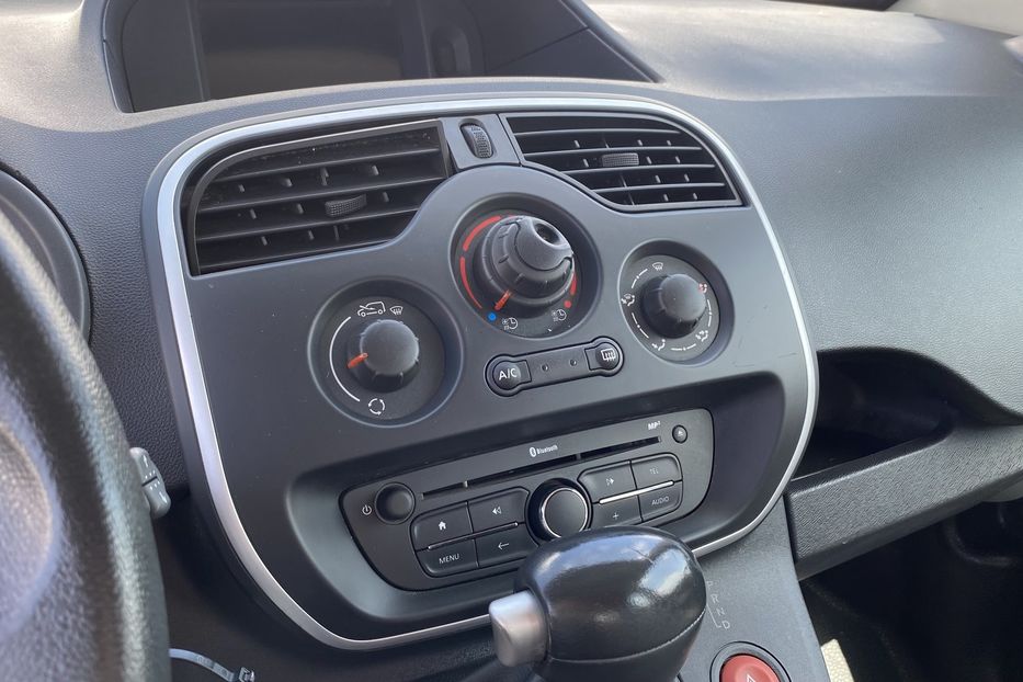 Продам Renault Kangoo пасс. 2021 года в Луцке